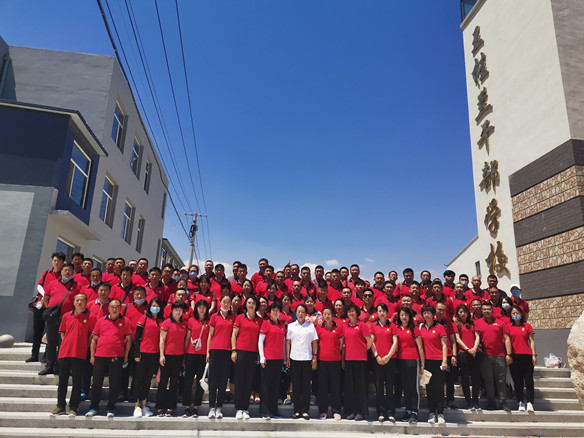 汲取榜樣力量、學(xué)習(xí)拼字精神——2020年黨員活動(dòng)